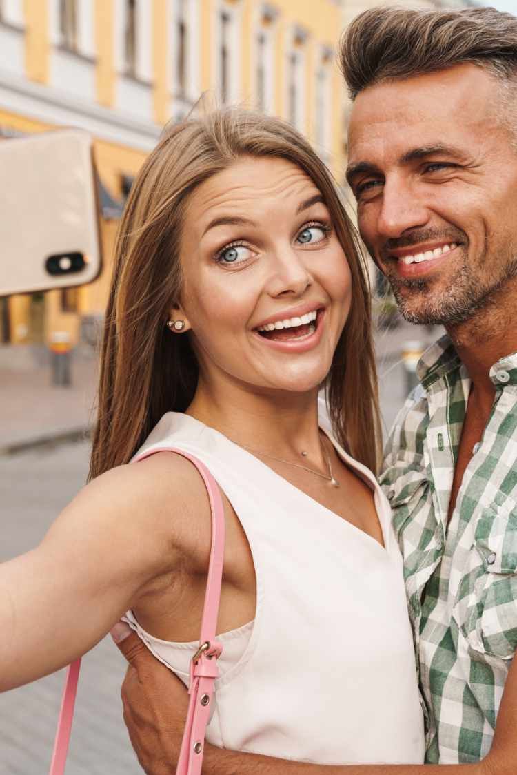 Photo of couple dating